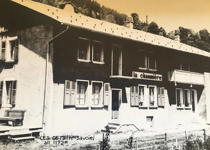 La Chaumiere